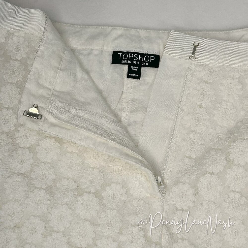 Topshop Floral Lace Shorts Size 4 White - Picture 6 of 8